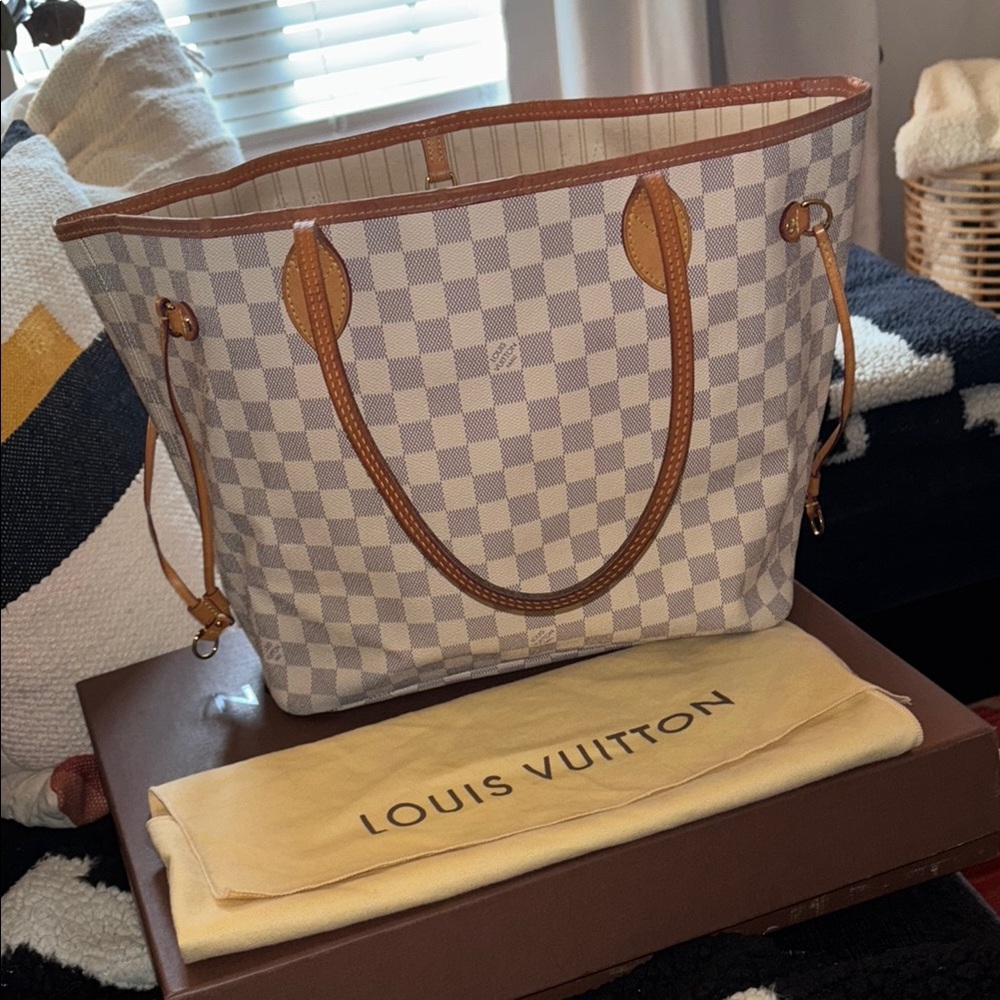 Louis Vuitton Checkered Tote Bag - Brown and Cream